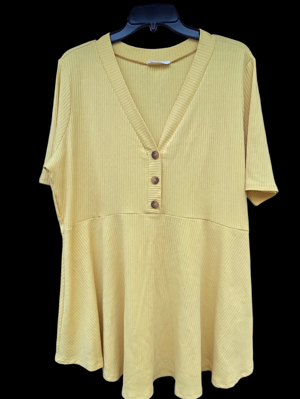 Women’s V-Neck Ribbed Button Peplum Tunic in Mustard